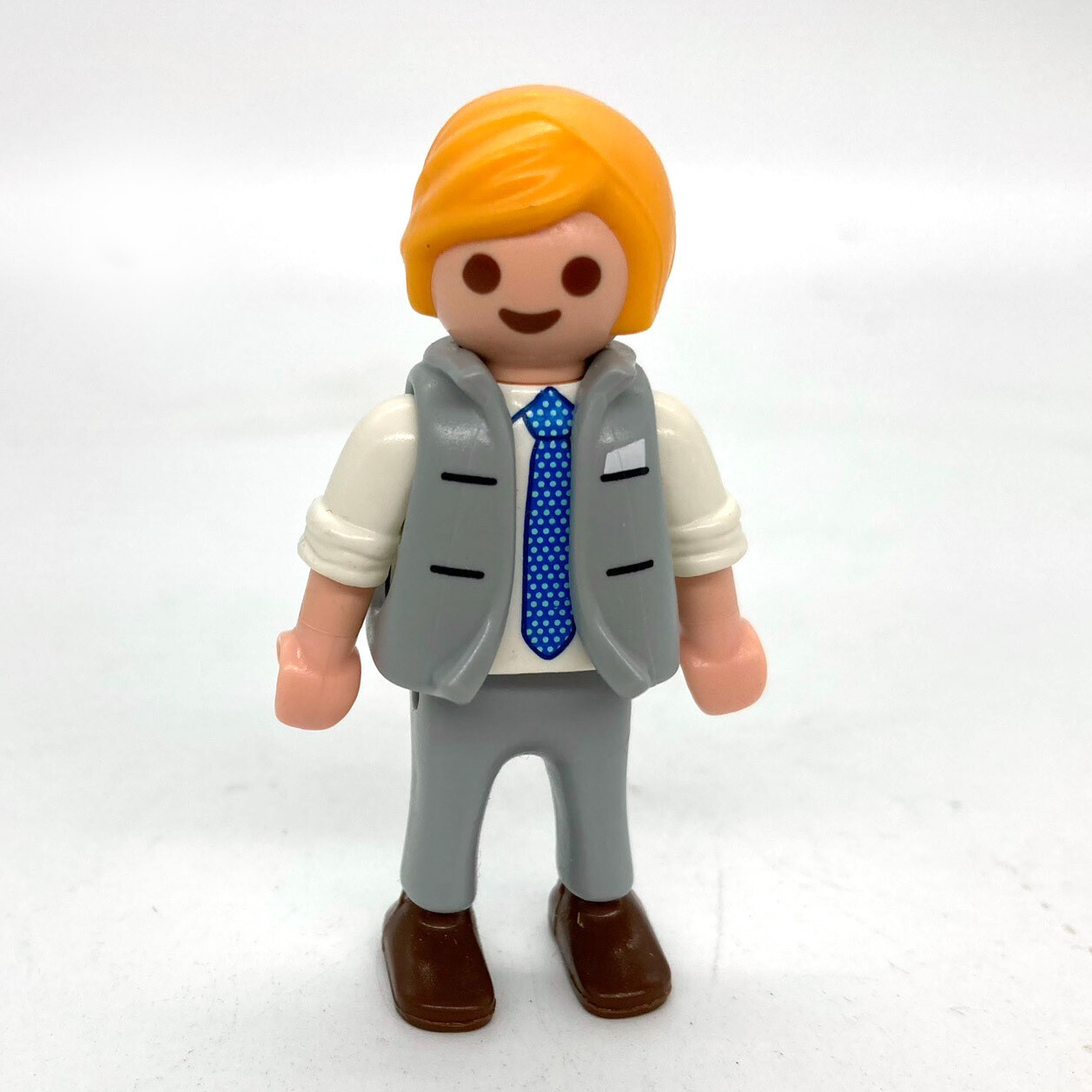 playmobil enfant cravate