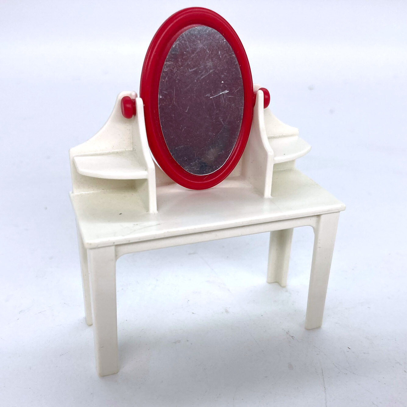 playmobil coiffeuse blanc rouge