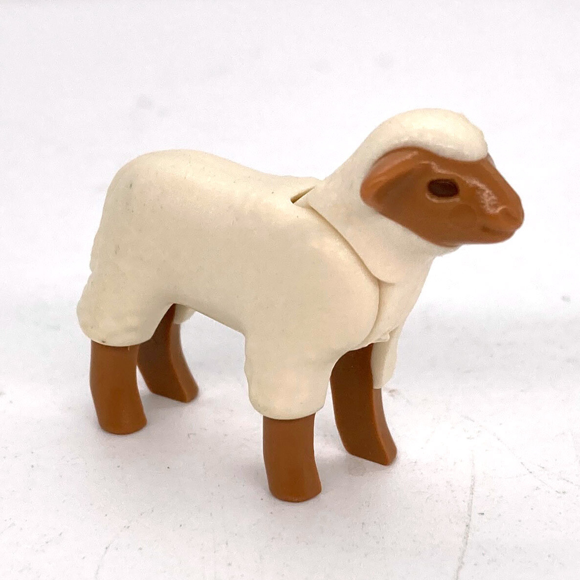 playmobil agneau moderne