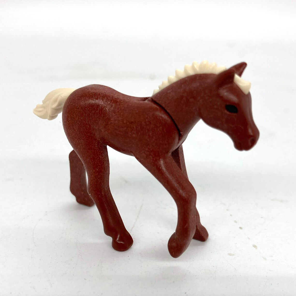 playmobil poulain moderne marron foncé