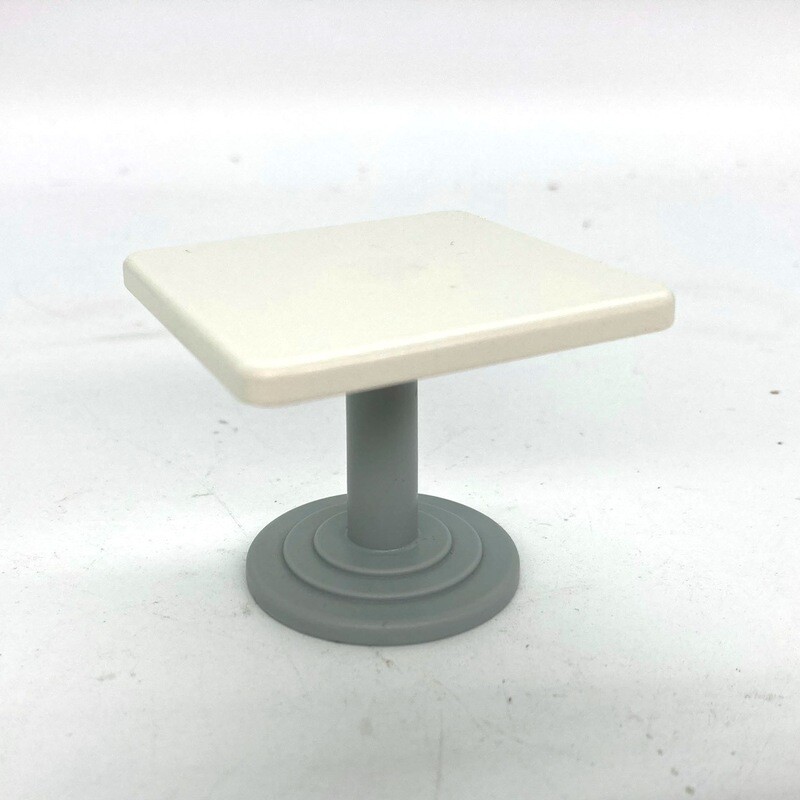 playmobil table blanche carrée