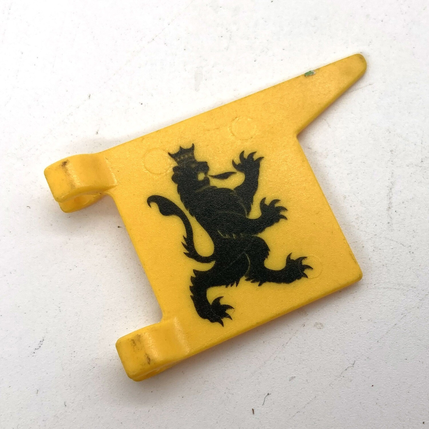 Playmobil drapeau lion jaune 2