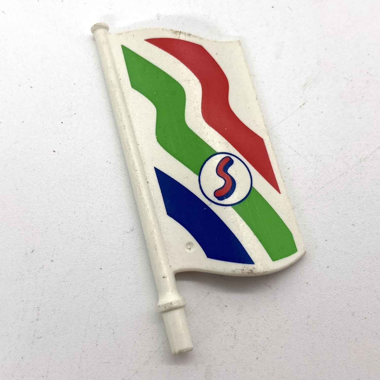 Playmobil drapeau rouge vert bleu
