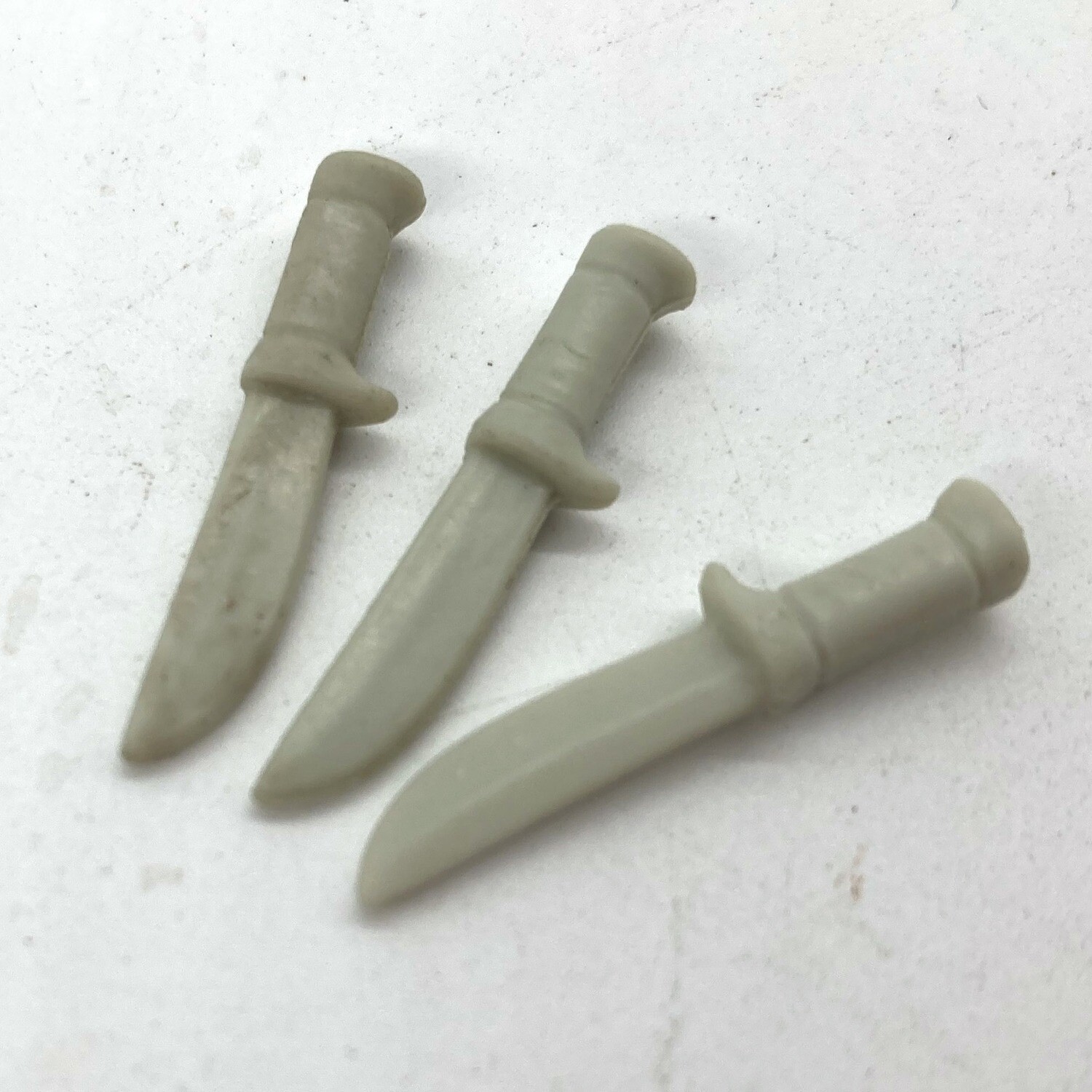 playmobil lot couteau gris clair