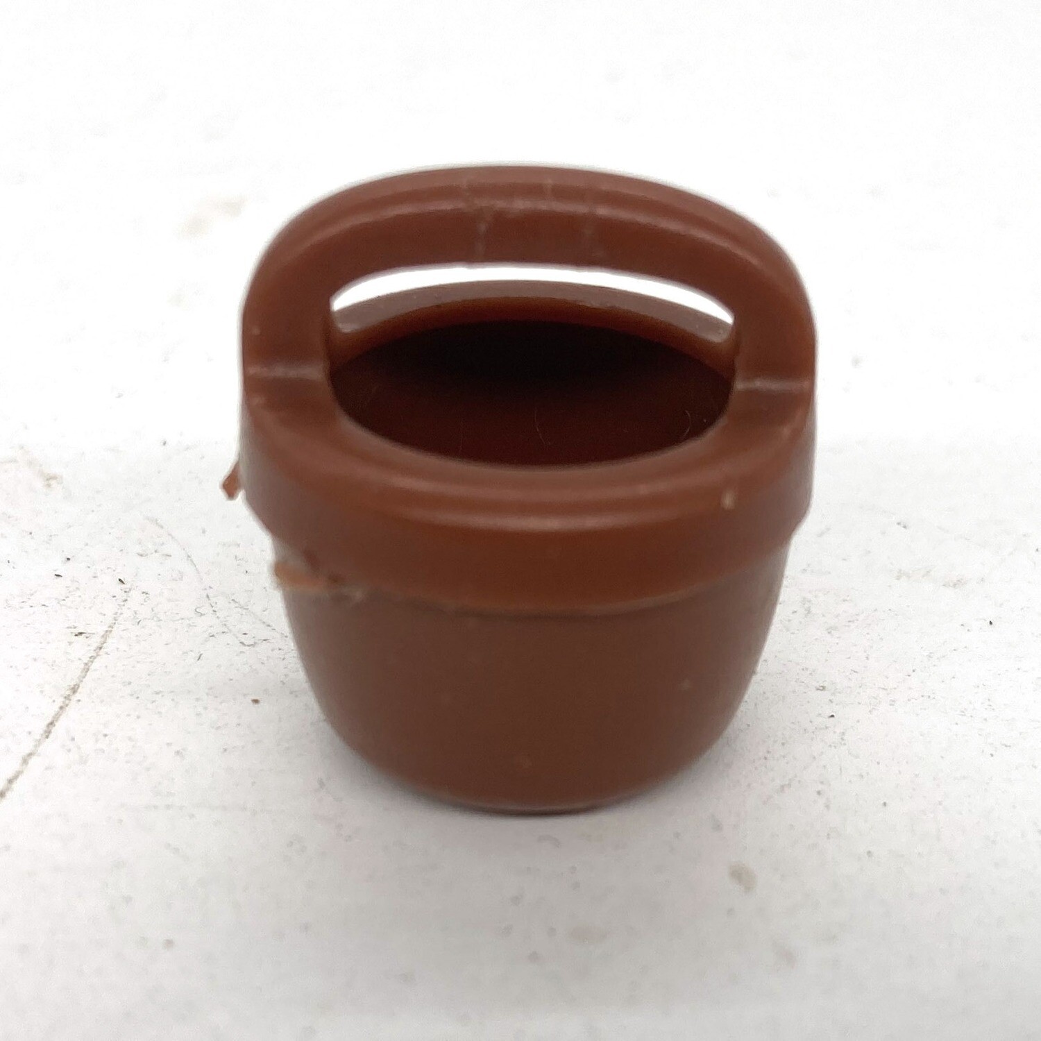 playmobil pot panier marron