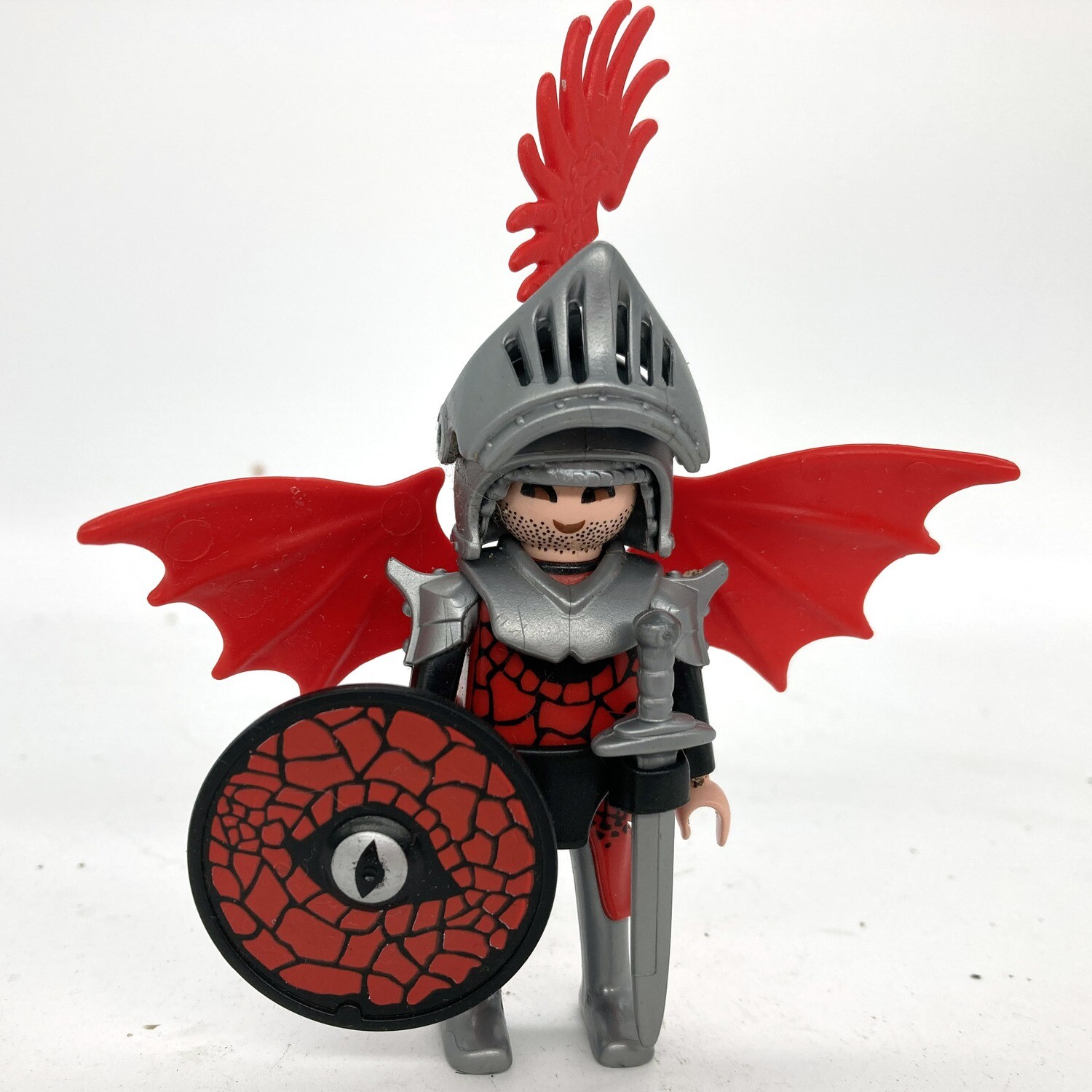playmobil chevalier rouge ailes