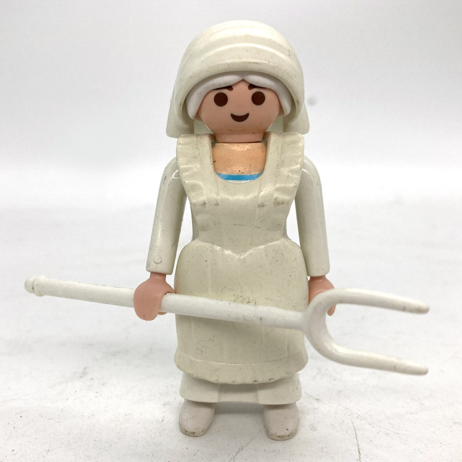 playmobil pauvre servante fermière blanc