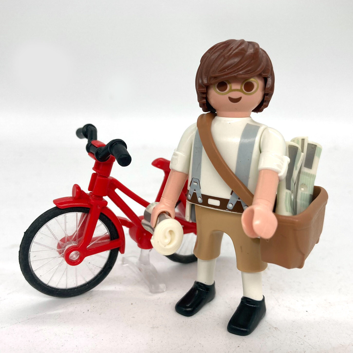 playmobil livreur de journaux à velo