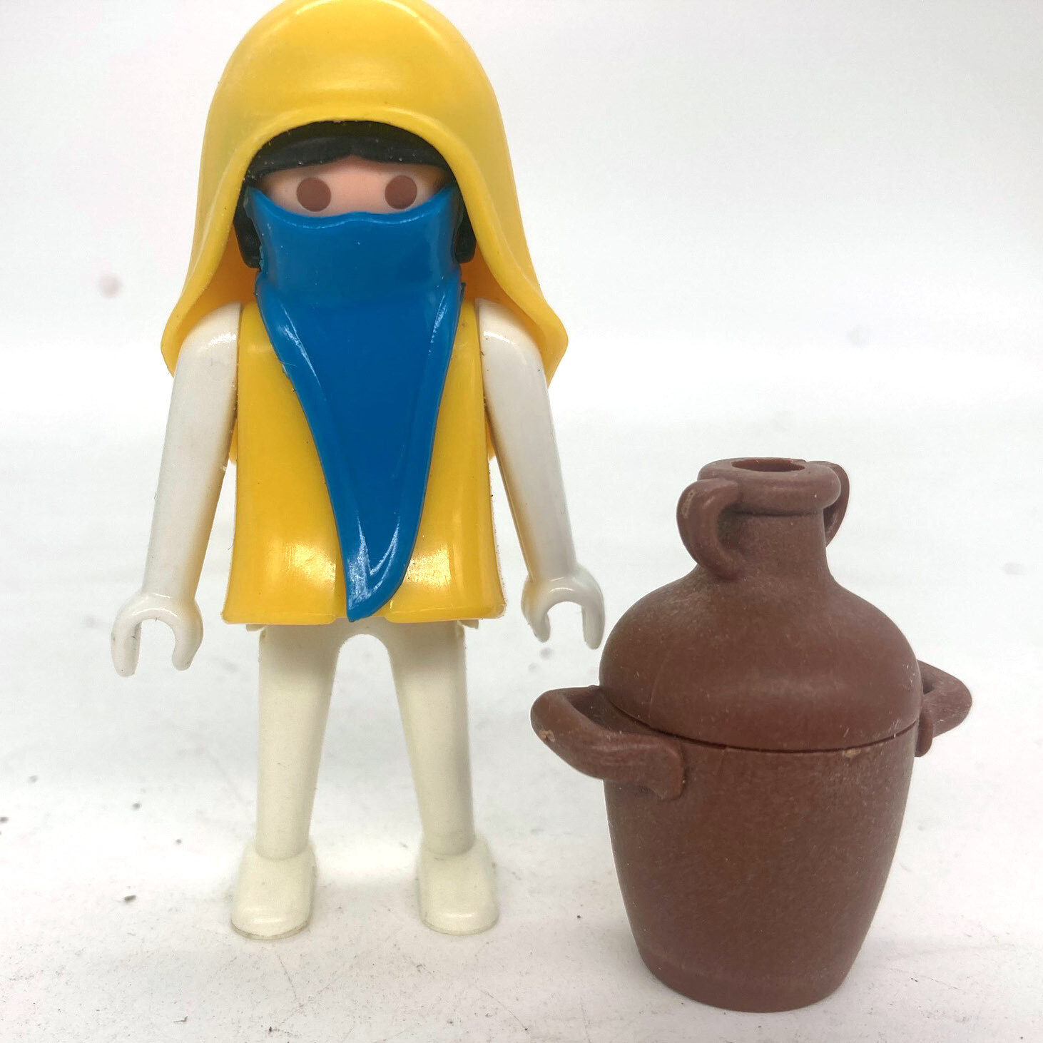 playmobil femme touareg jaune