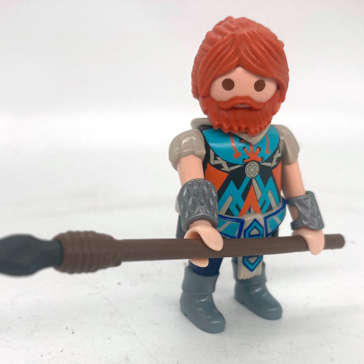 playmobil guerrier nain lance