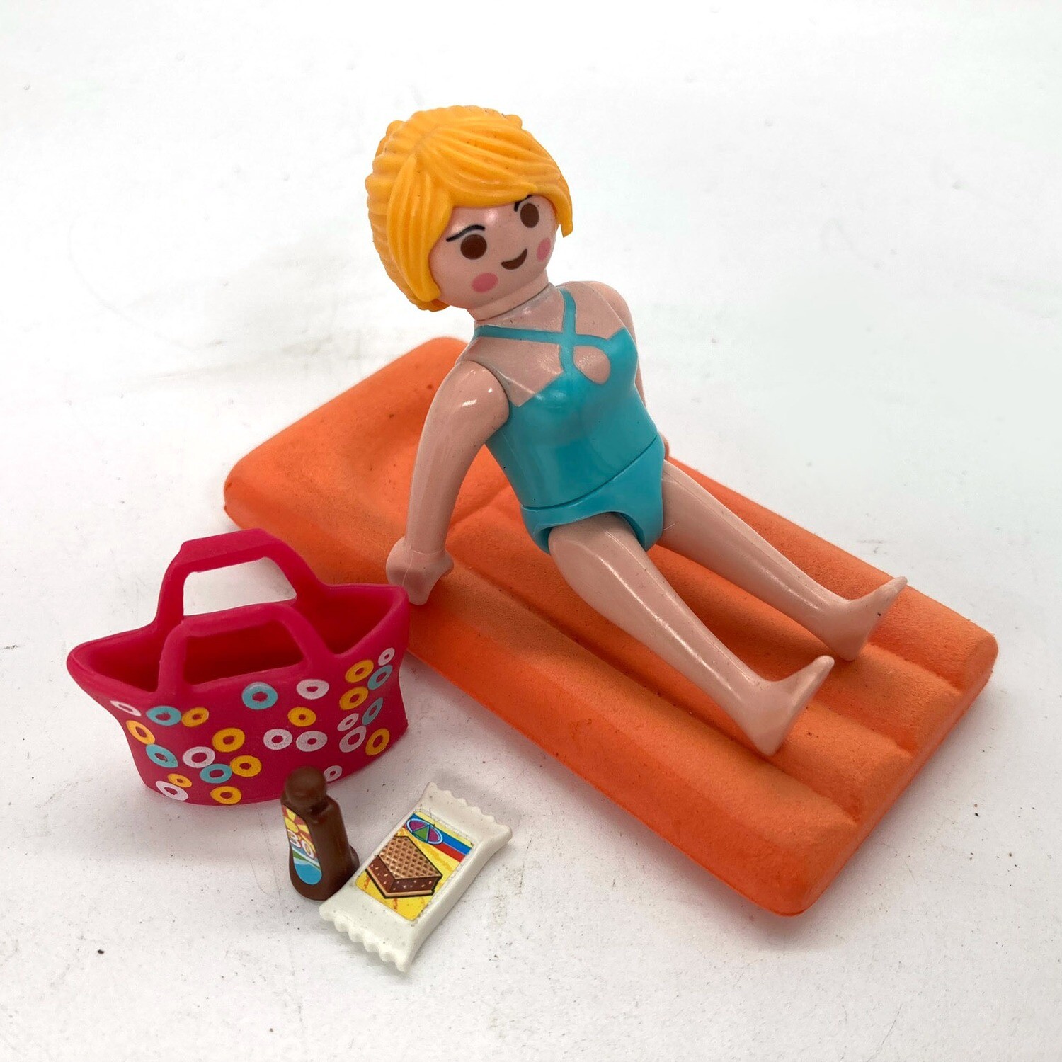 playmobil femme plage matelas