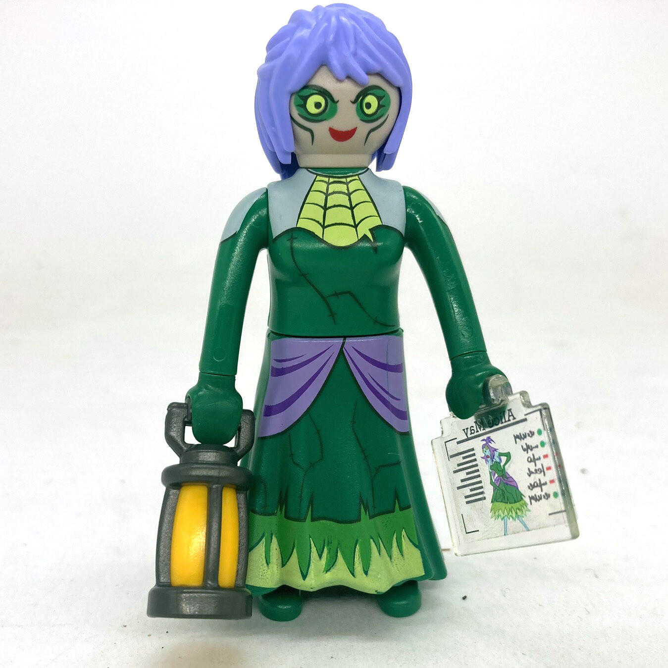 playmobil femme zombie scoubidou