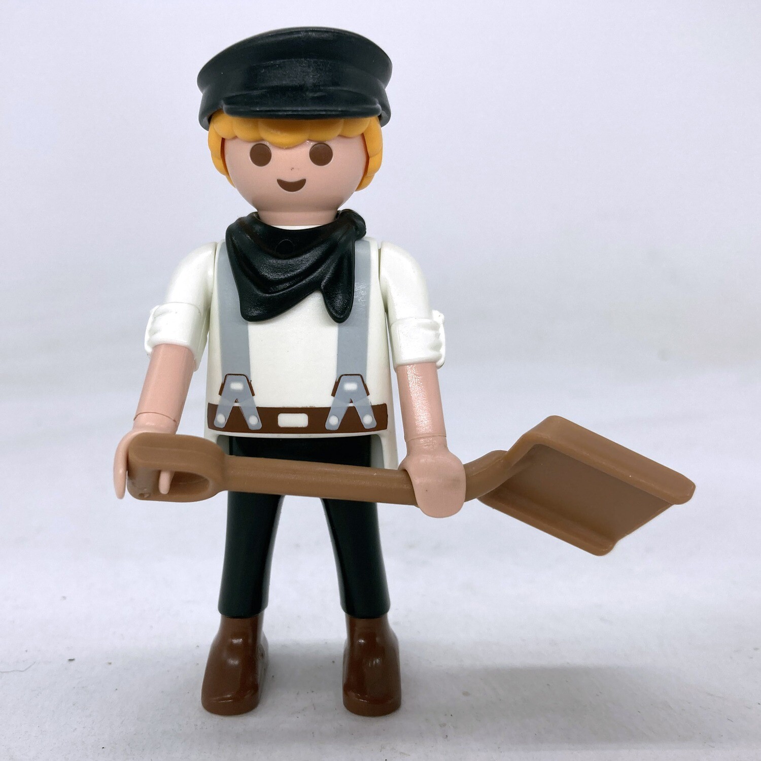 playmobil cowboy chauffeur train
