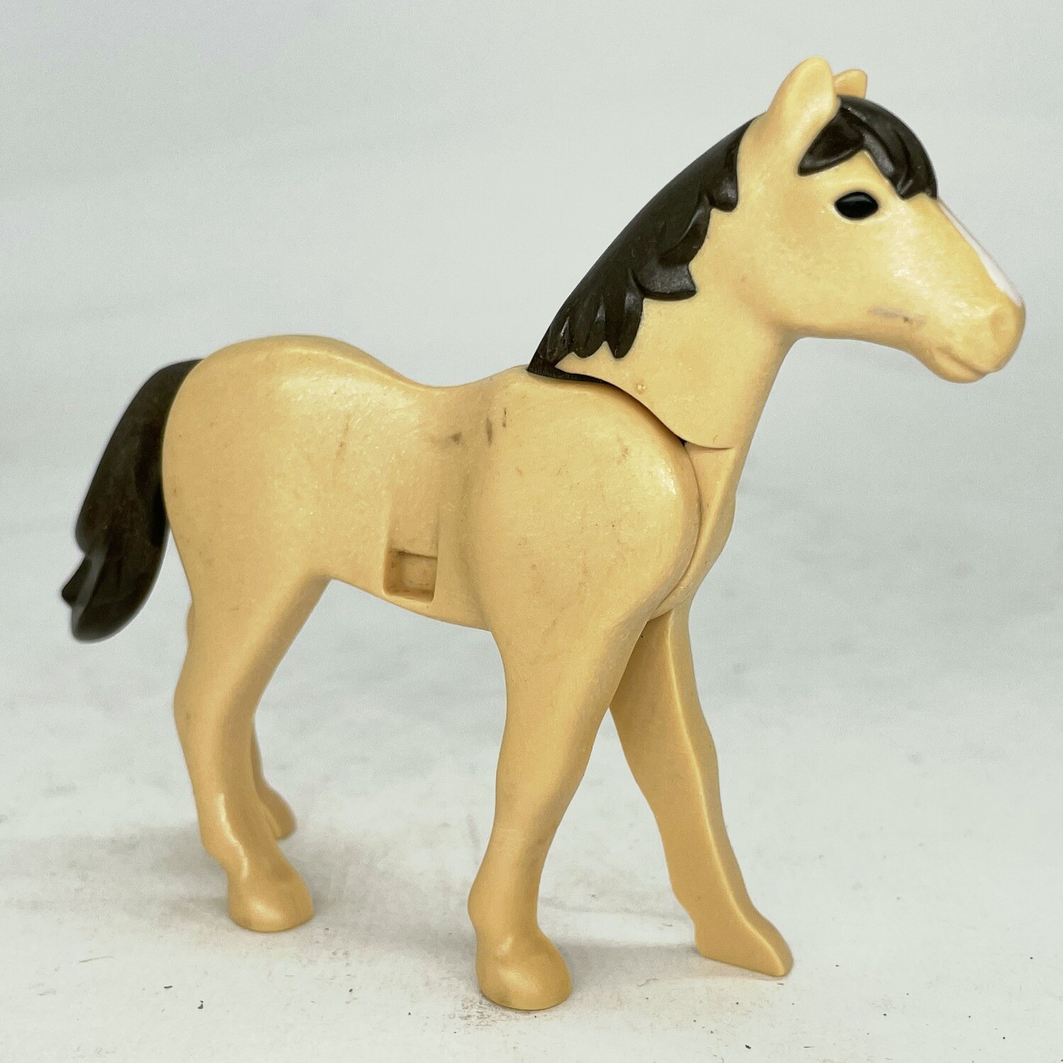 Playmobil cheval classique beige
