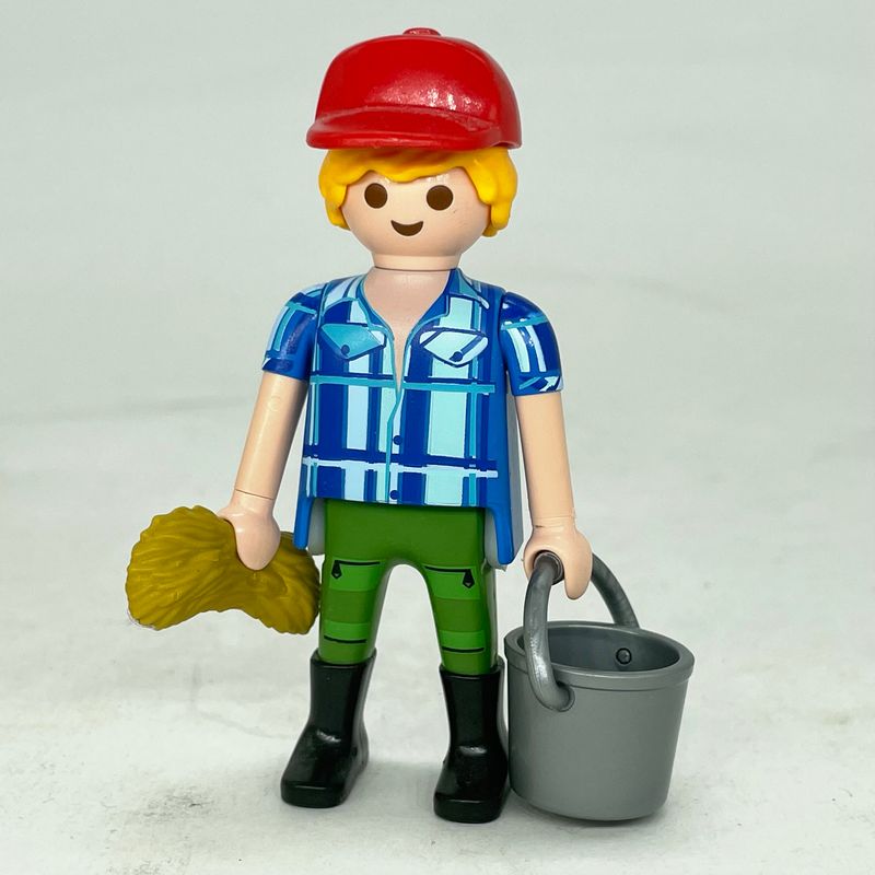 playmobil employé d'ecurie