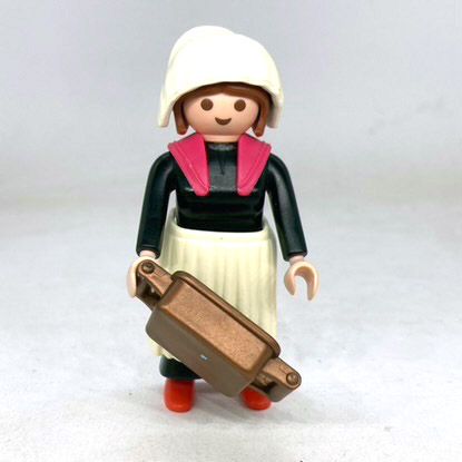 playmobil servante en  cuisine