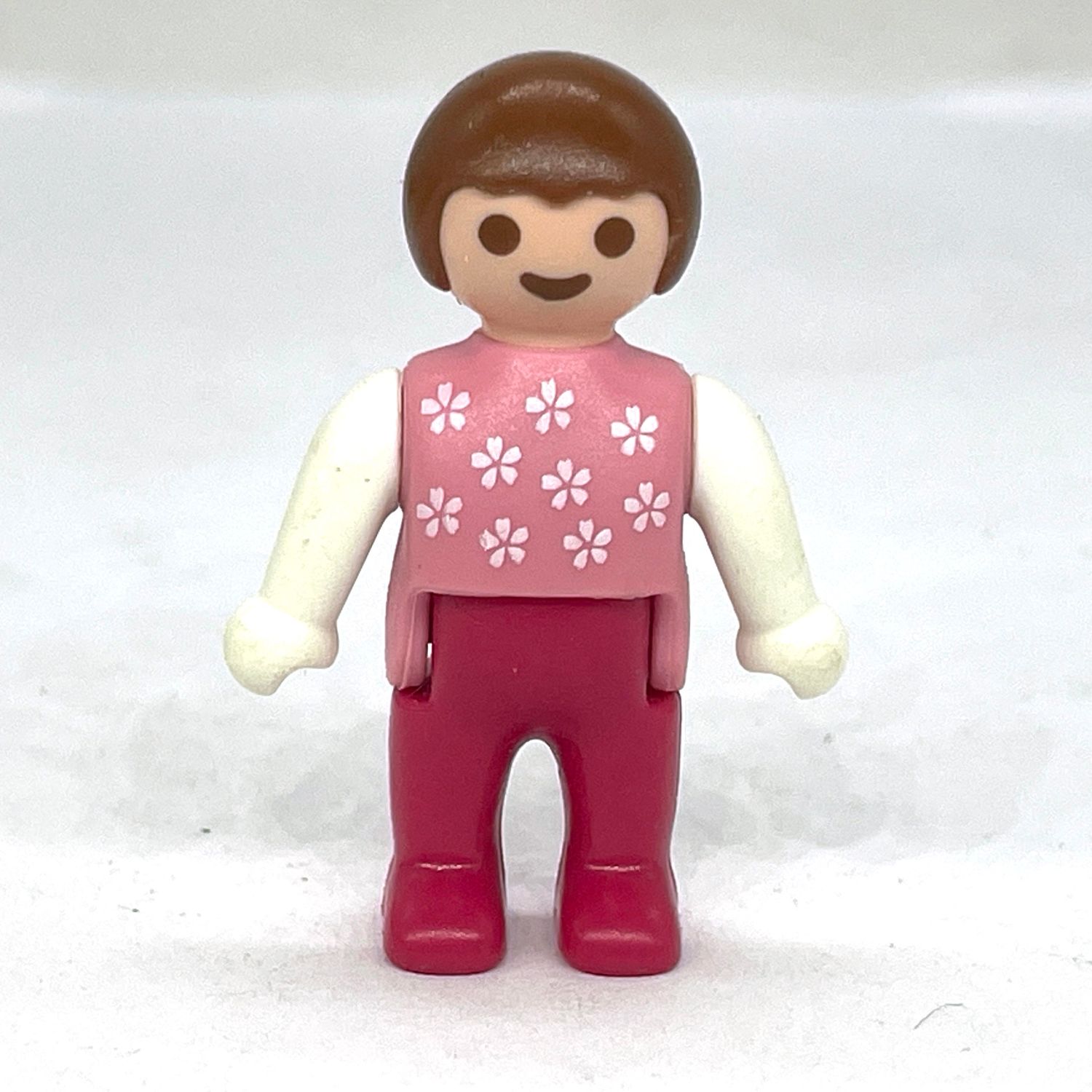 playmobil bébé rose à fleur