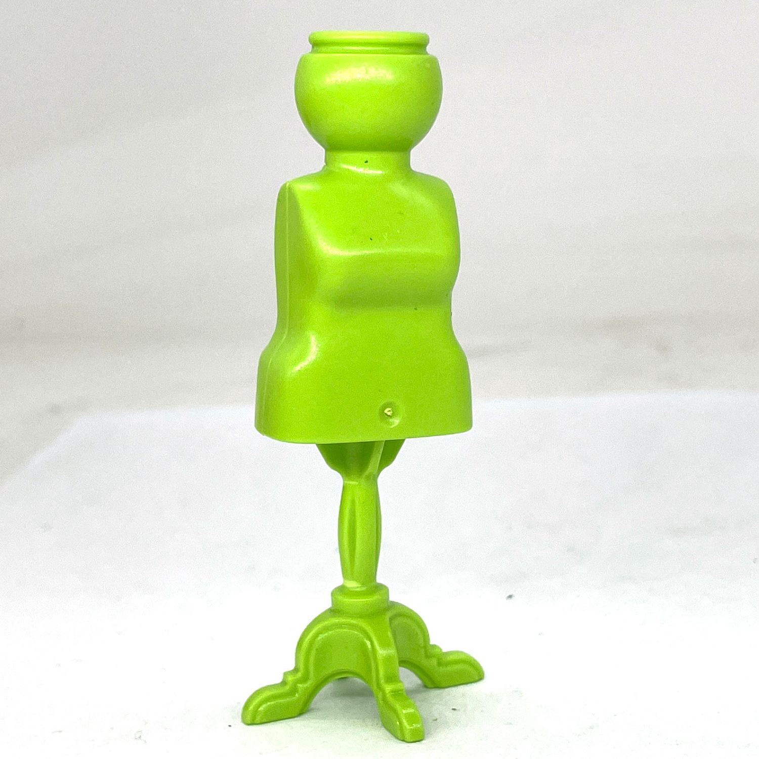 playmobil mannequin portant à vêtement vert