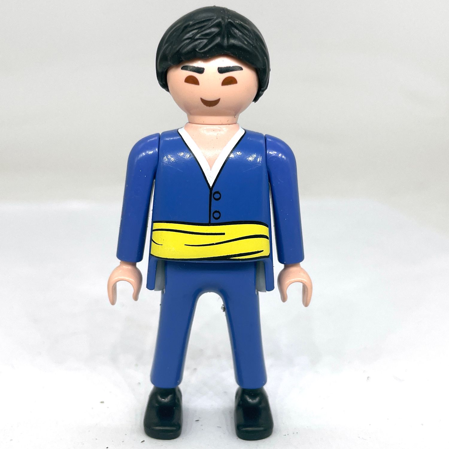 playmobil homme chinois pyjama bleu
