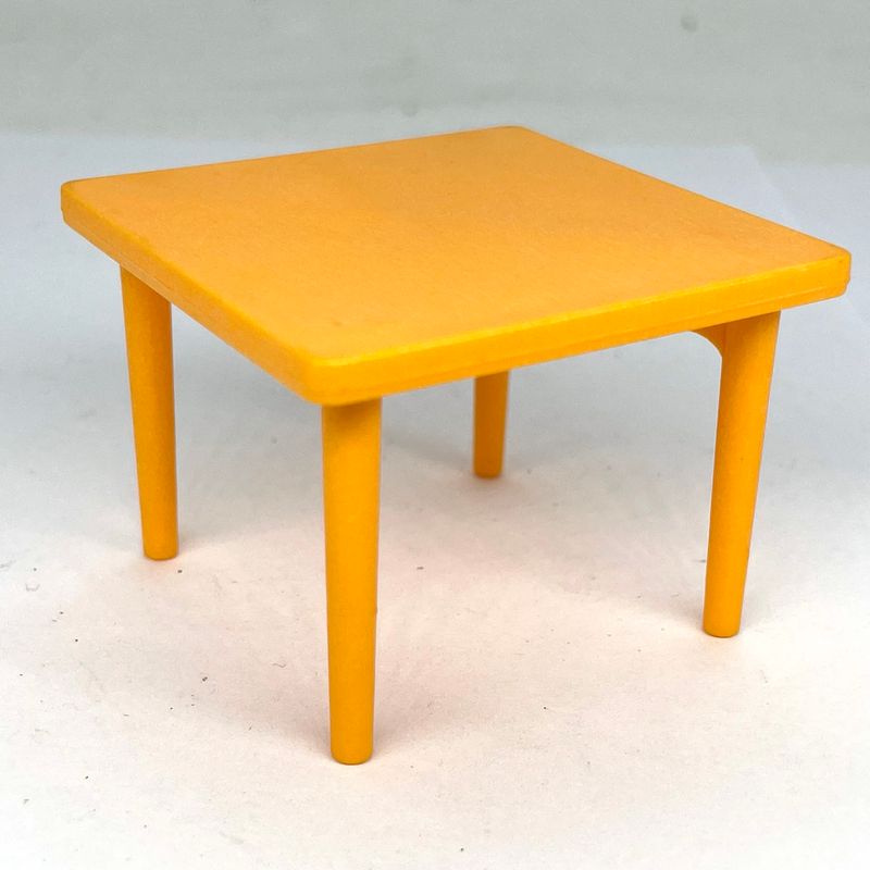 playmobil table basique jaune