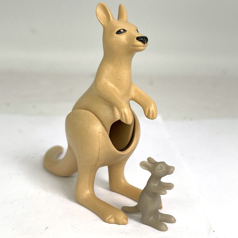 playmobil kangourou beige