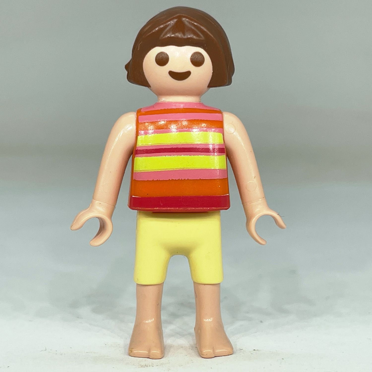 playmobil enfant fillette loisir orange