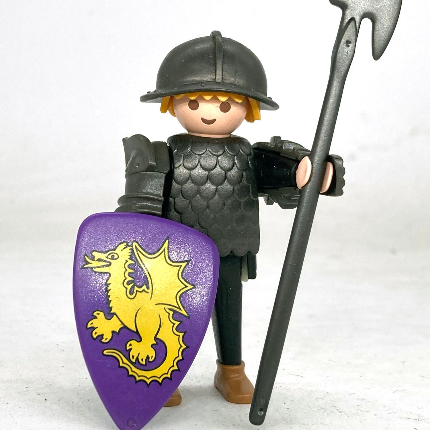 playmobil chevalier dragon noir