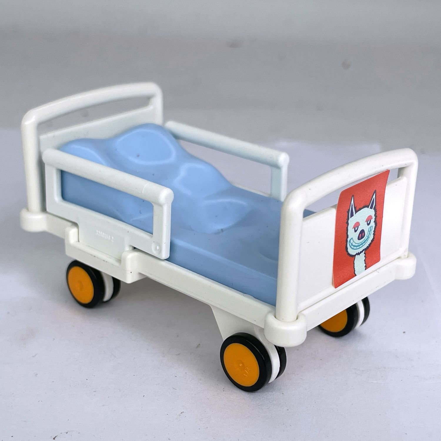 playmobil lit d'hôpital enfant