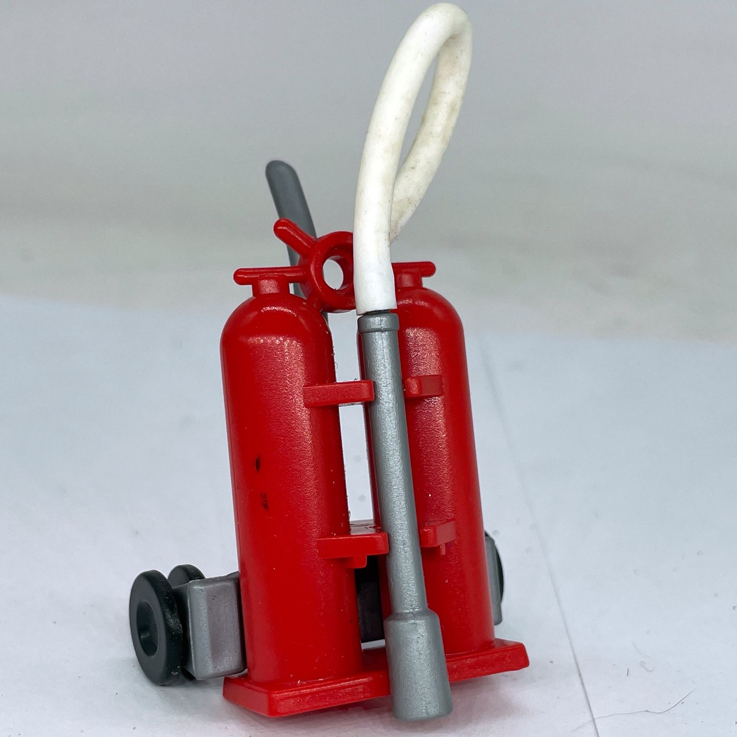 Playmobil extincteur sur roulettes