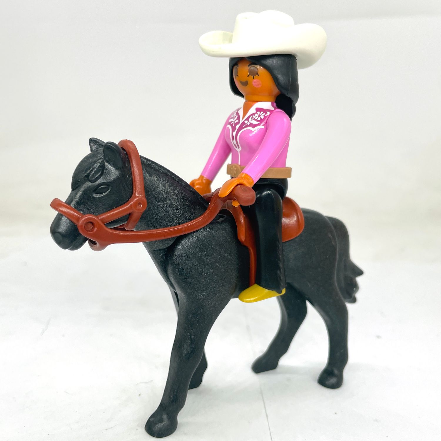 playmobil cavalière cow boy