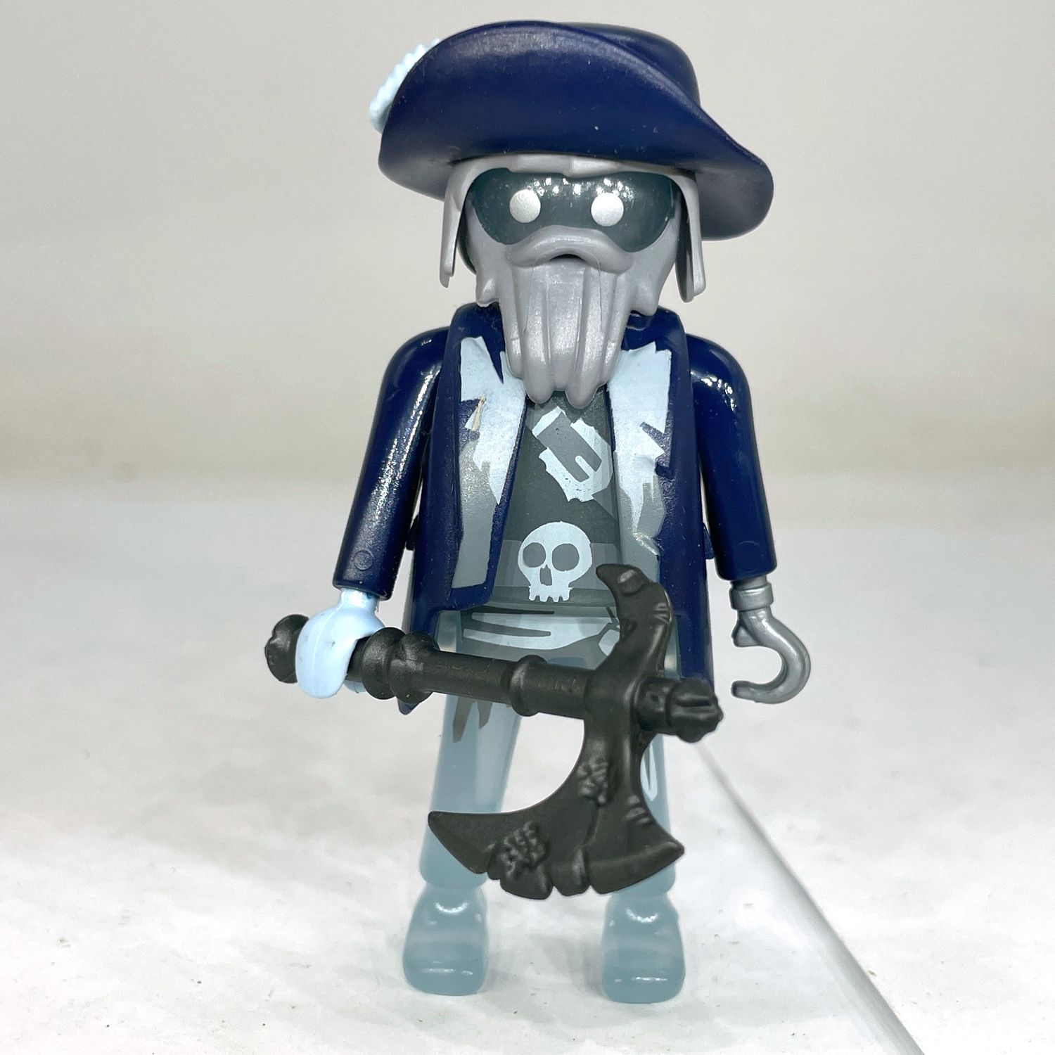 playmobil pirate fantôme transparent