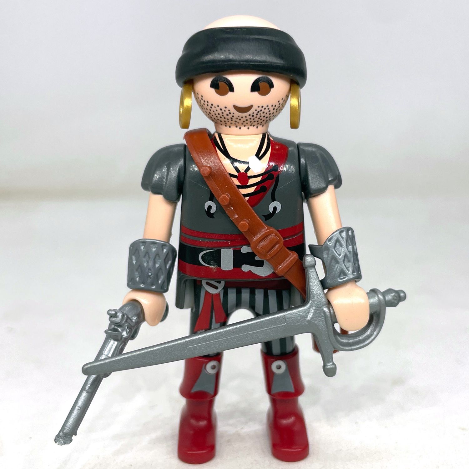 playmobil pirate chauve