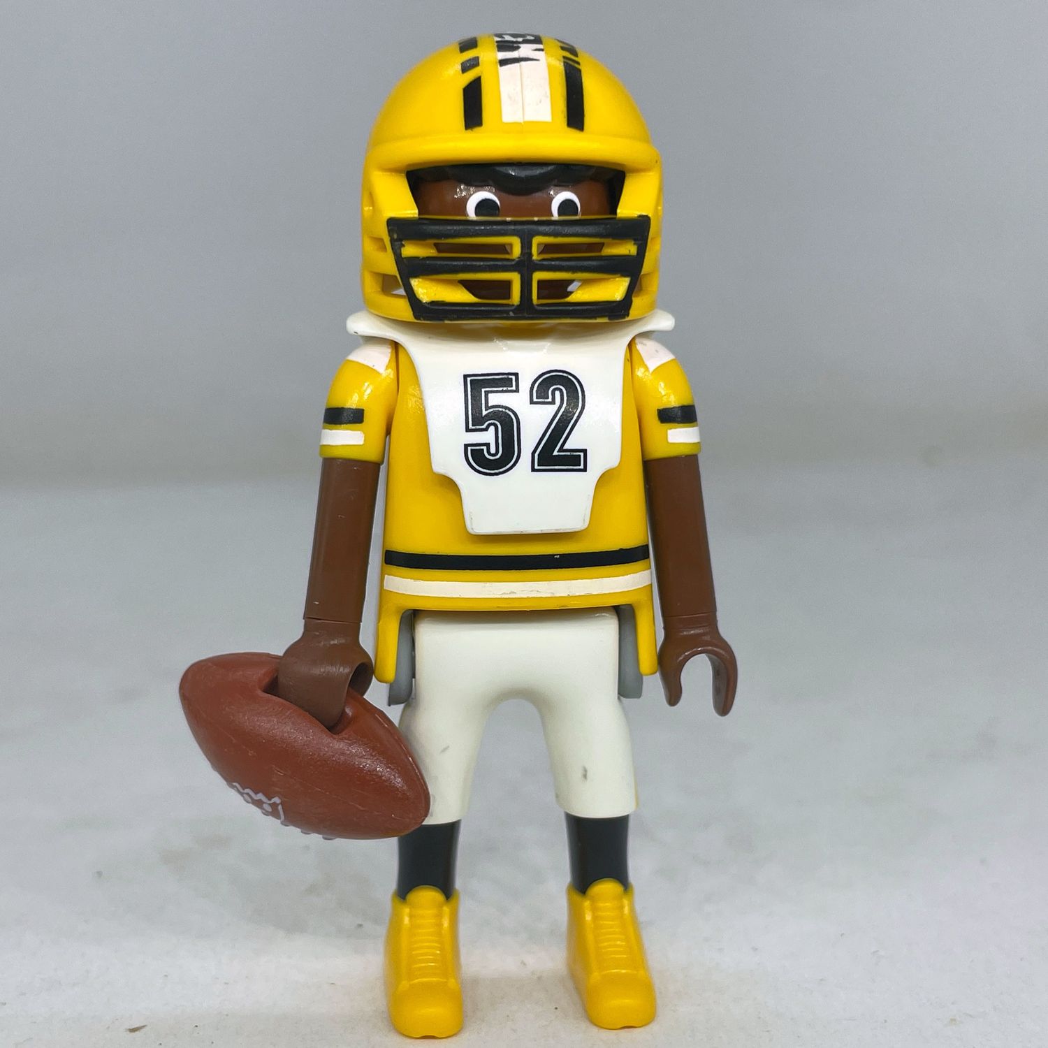playmobil footballeur americain jaune S23