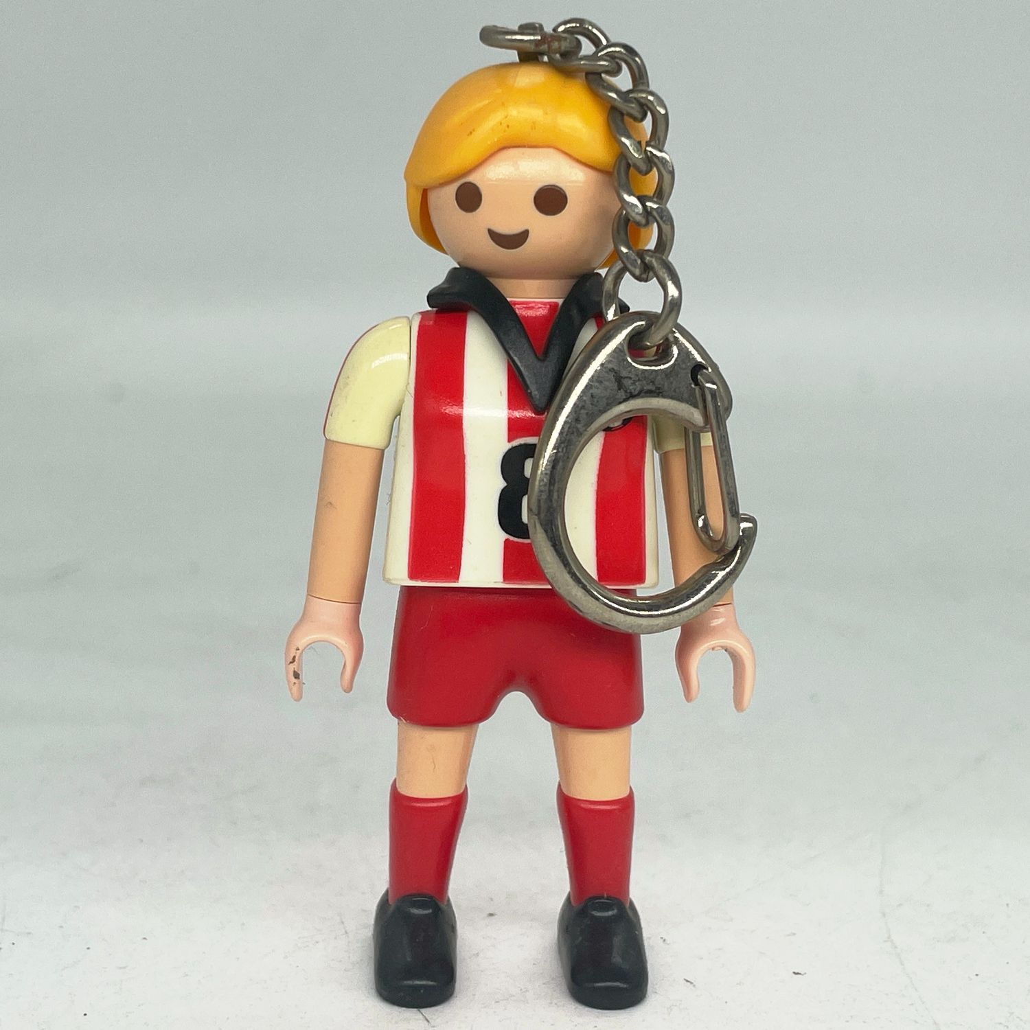 playmobil porte clé footballeuse rouge
