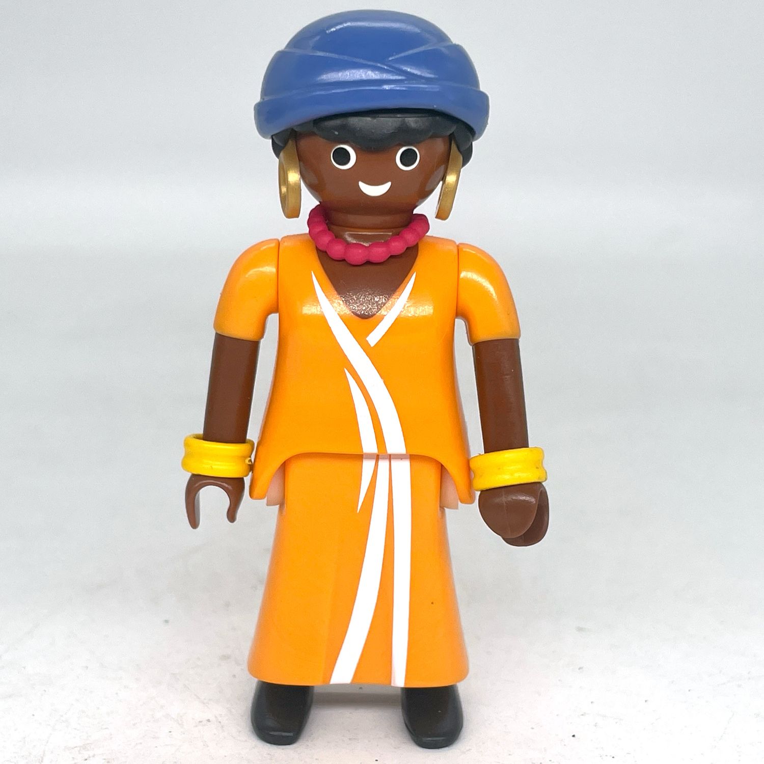 playmobil femme black robe orange