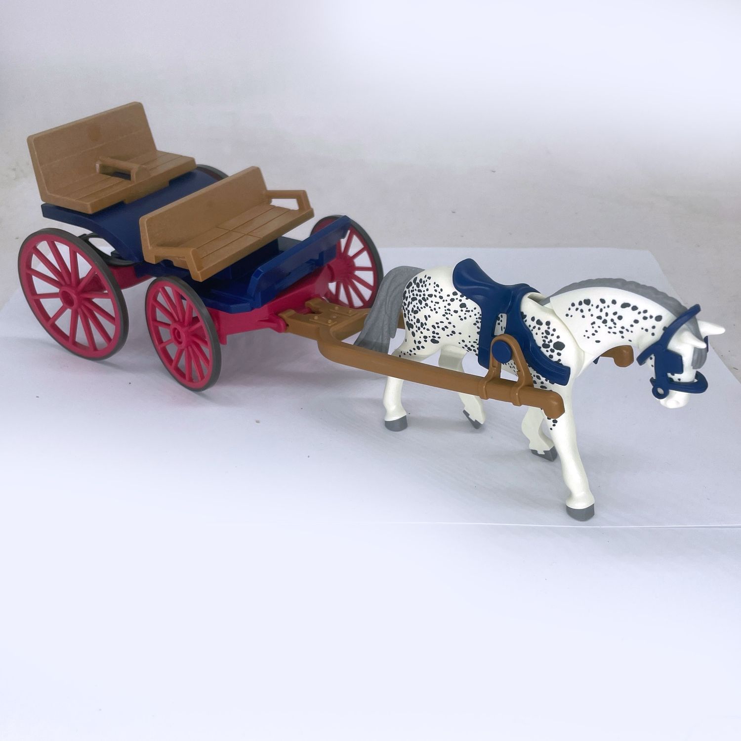 playmobil charette calèche