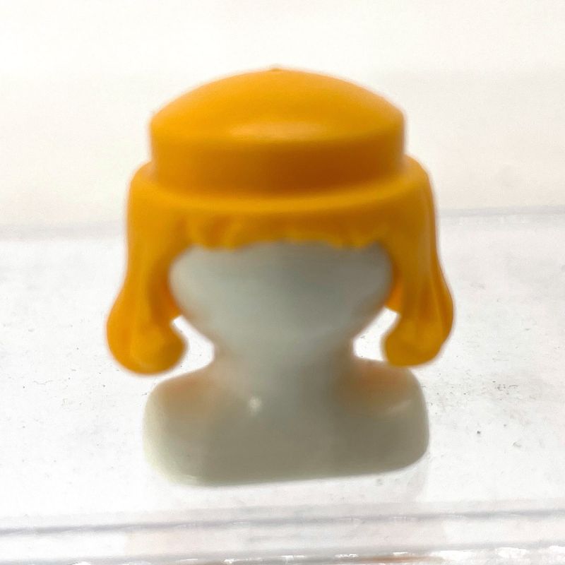 Playmobil cheveux prince jaune