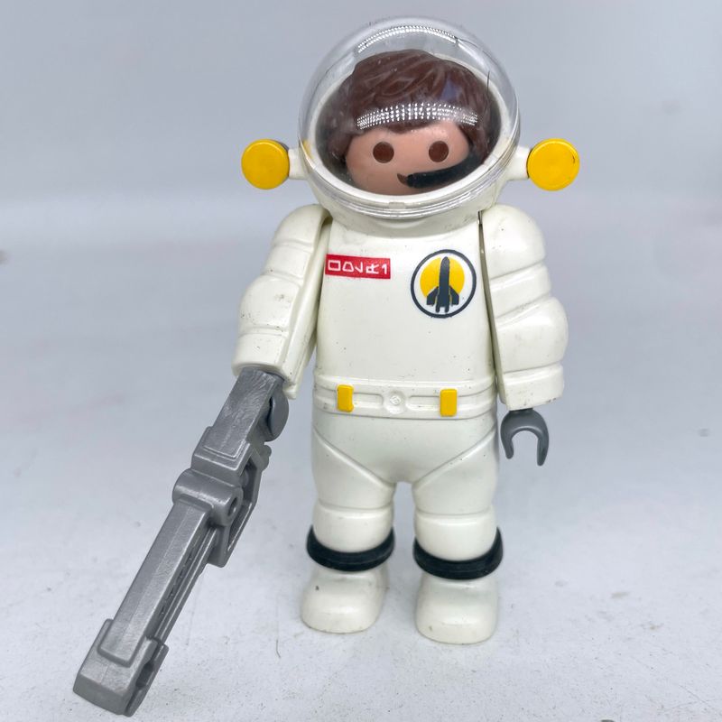 playmobil cosmonaute blanc