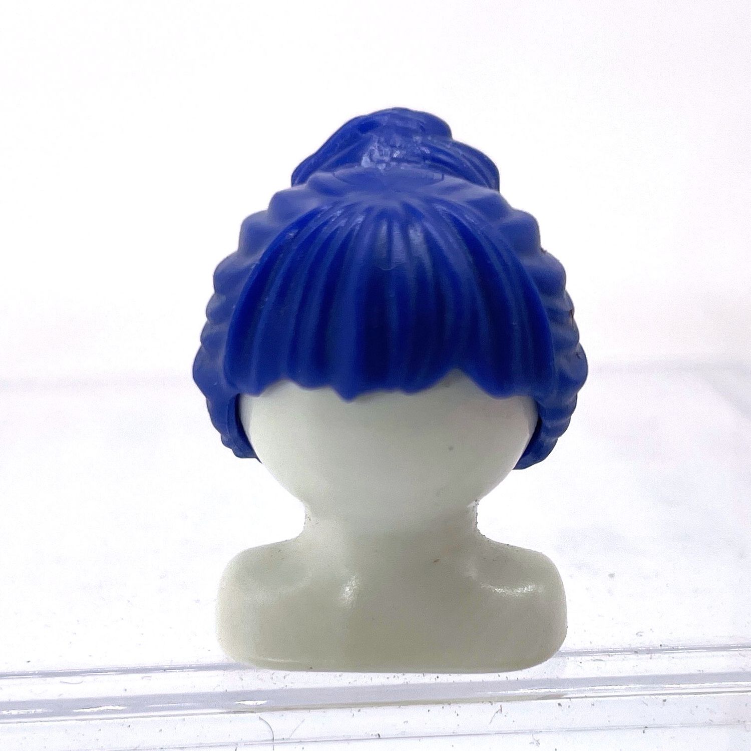Playmobil cheveux bleu chignon