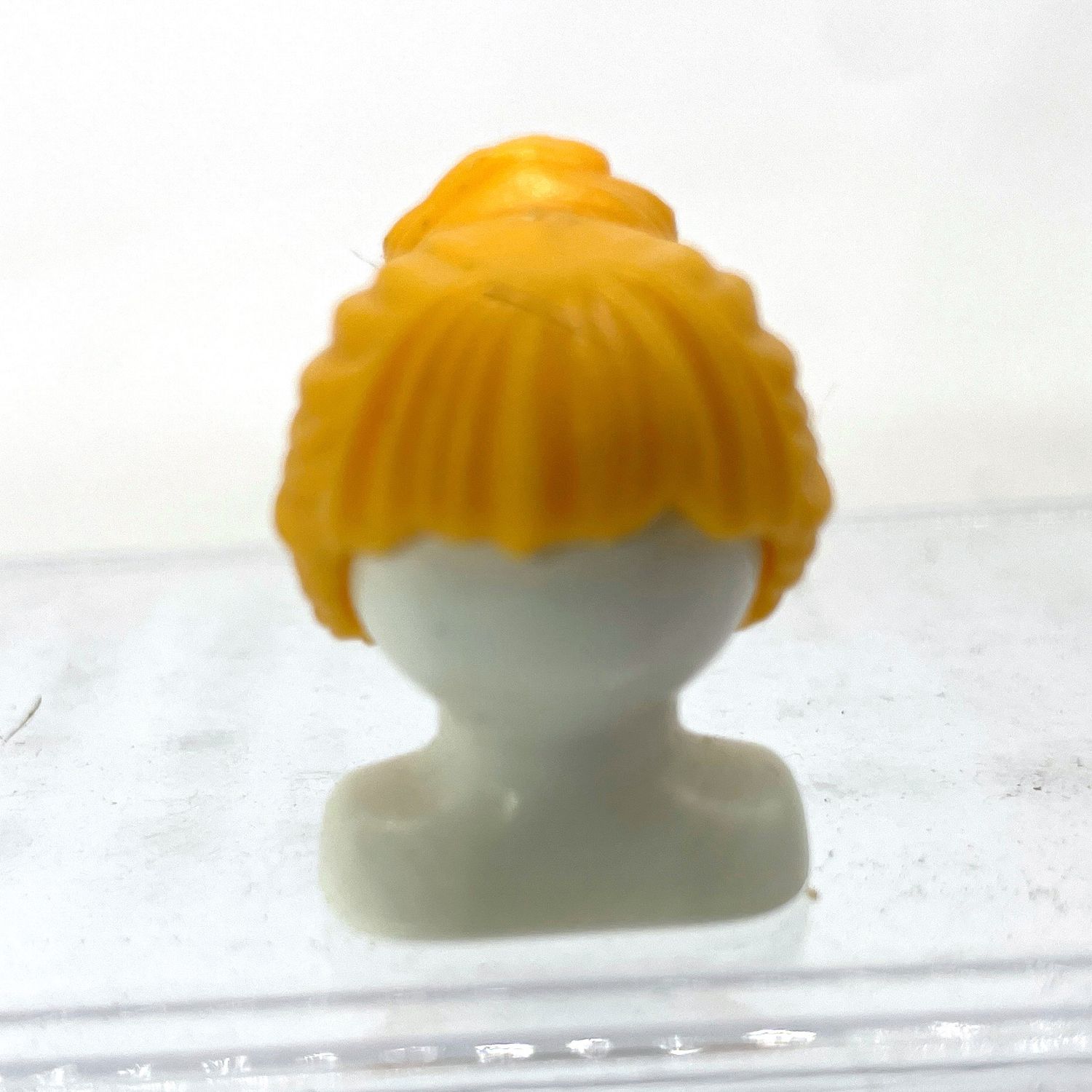 Playmobil cheveux chignon blond