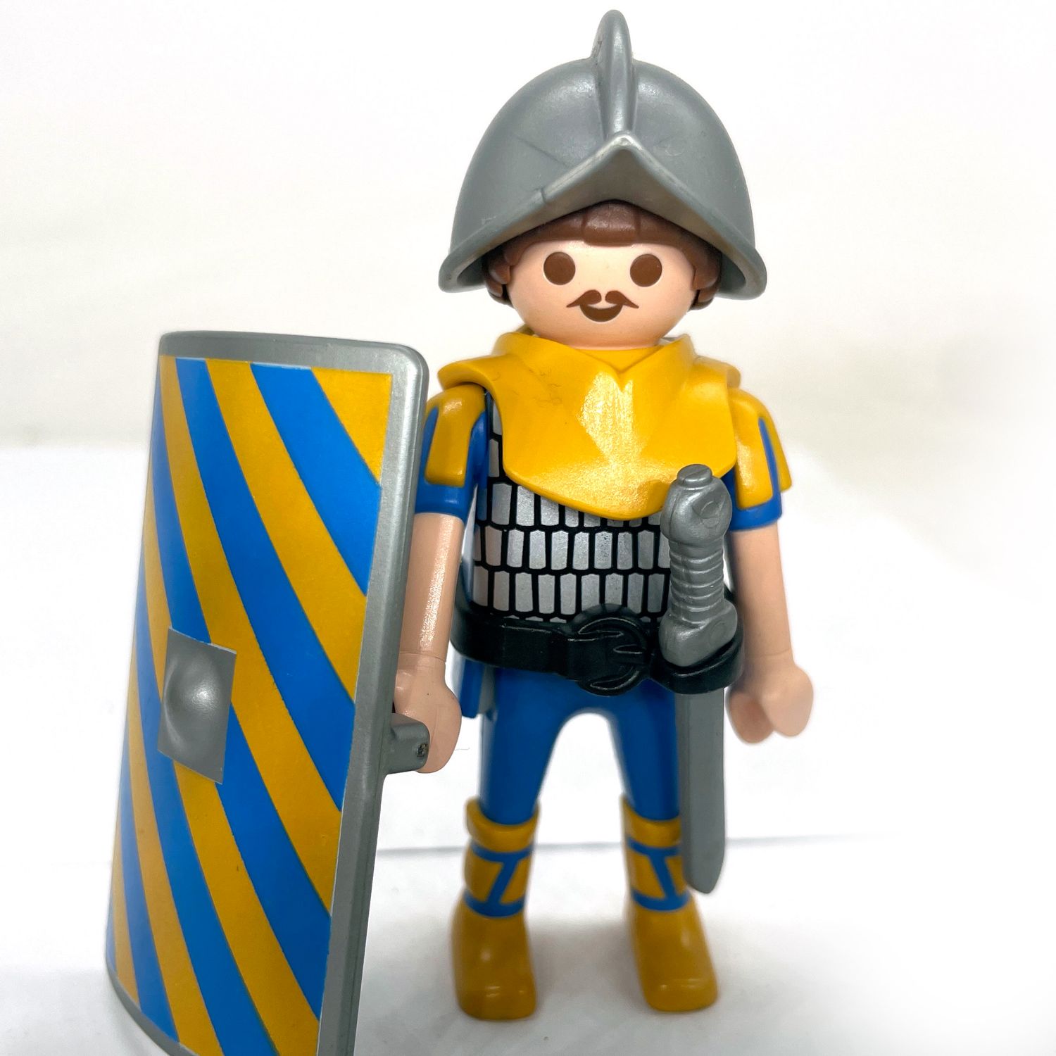 Playmobil conquistador bleu jaune