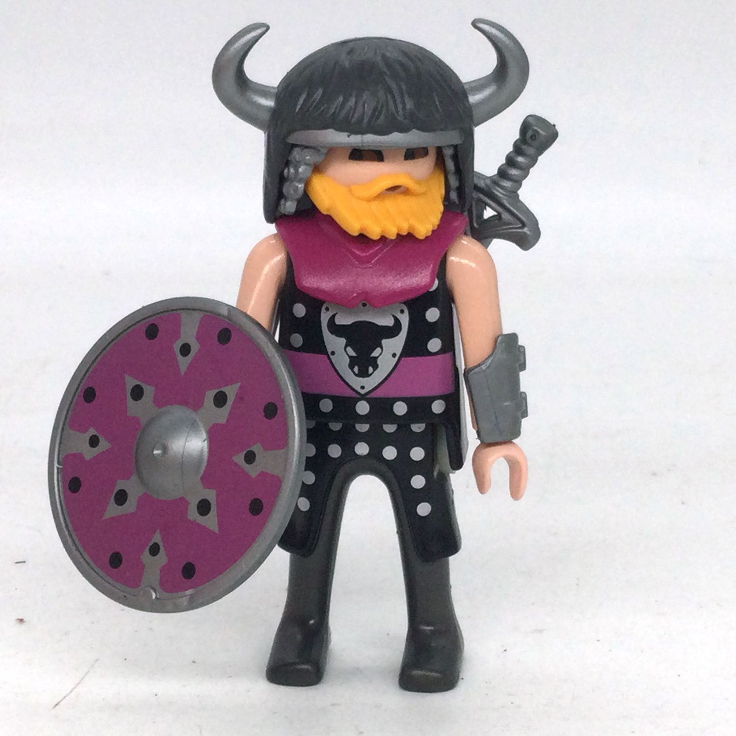 playmobil barbare violet cornu