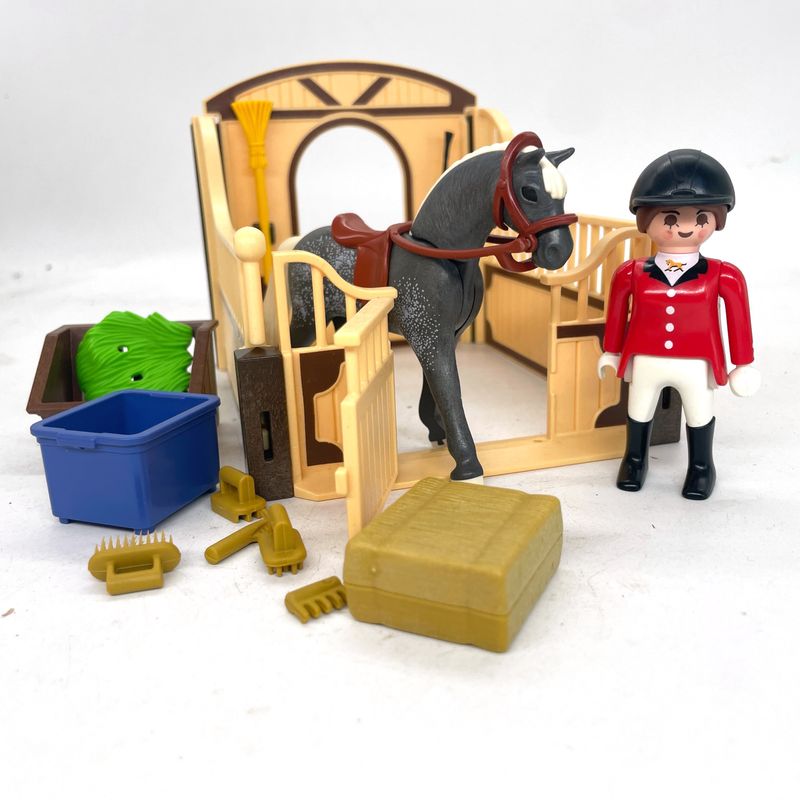 playmobil box à cheval beige
