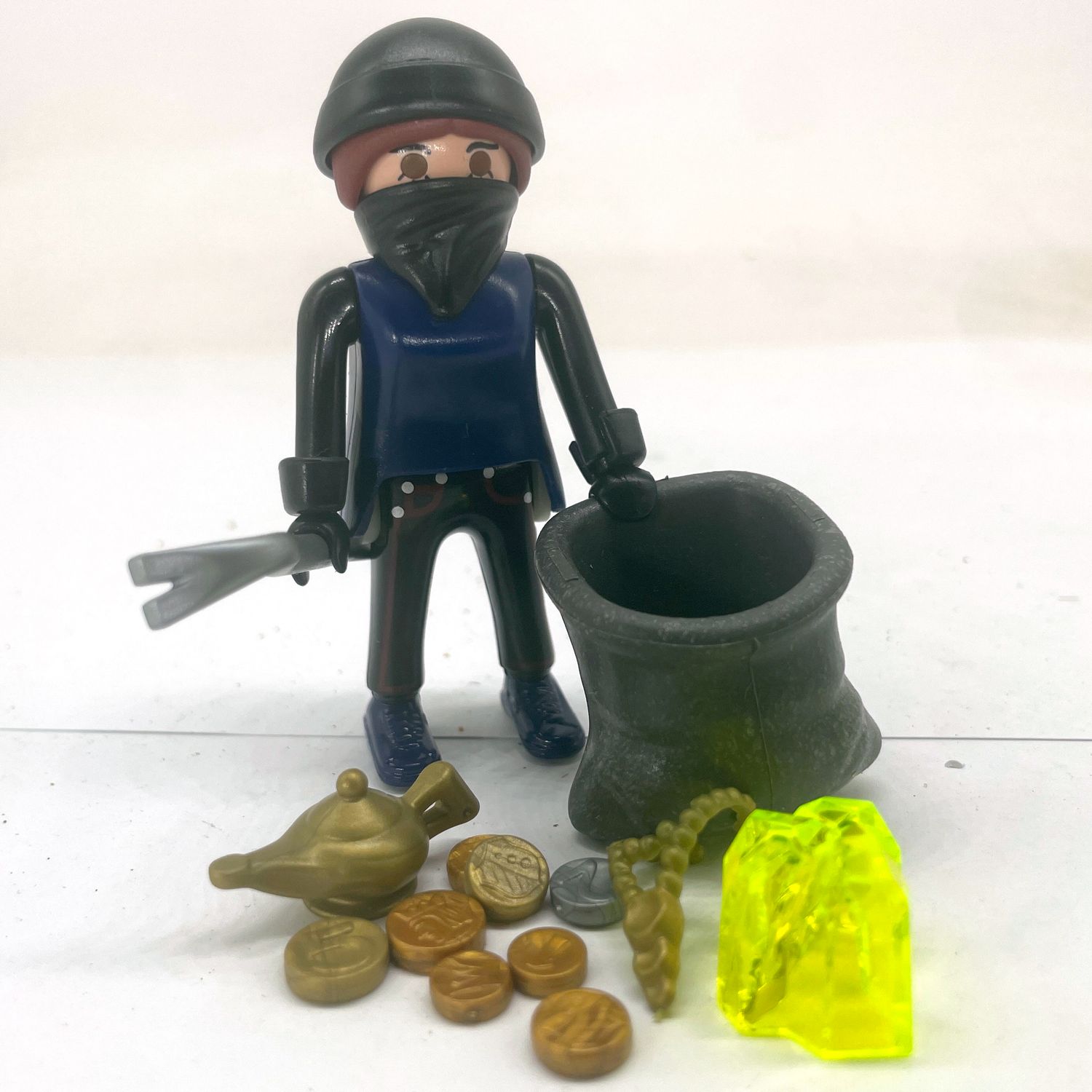 playmobil bandit cambrioleuse