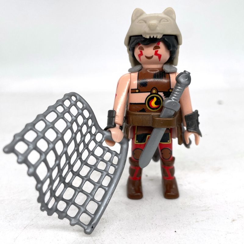 playmobil gladiateur tatoué au filet