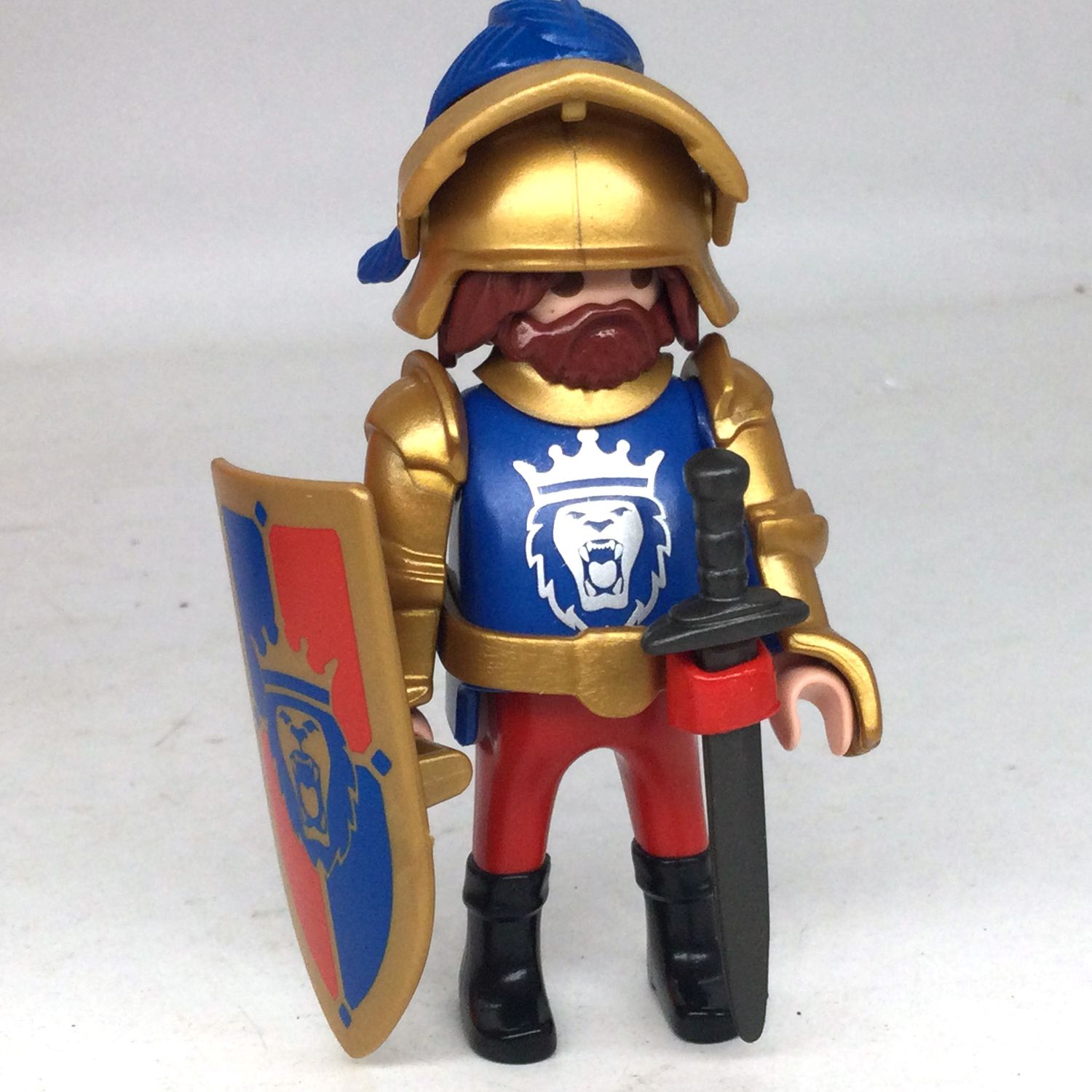 playmobil chevalier lion ventru