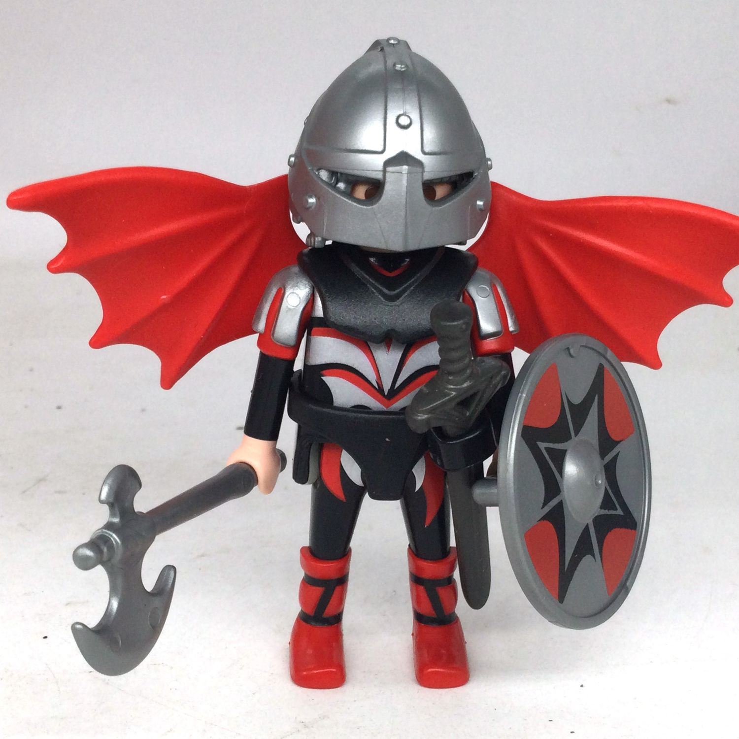 playmobil chevalier maléfique ailé 1