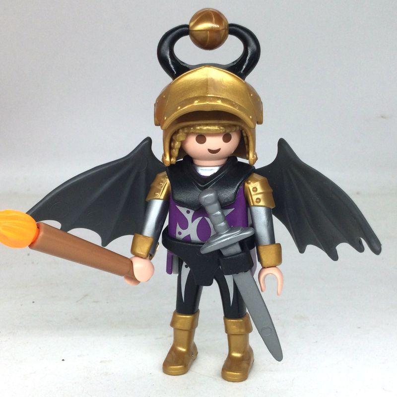 playmobil chevalier maléfique ailé 5