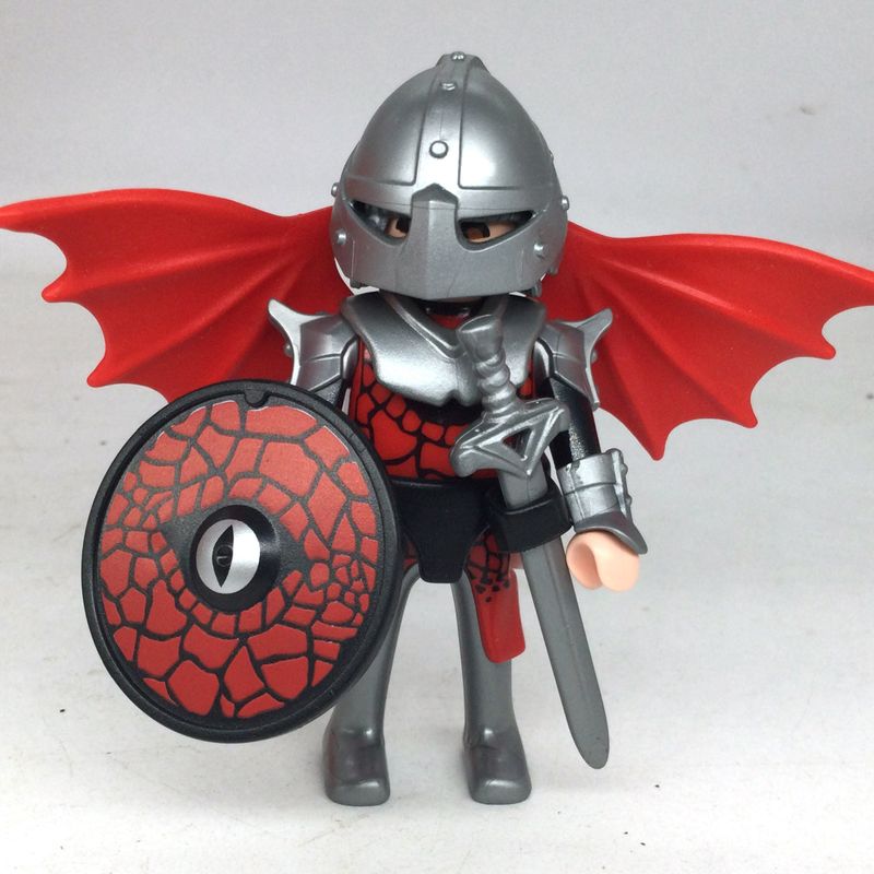 playmobil chevalier maléfique ailé 2