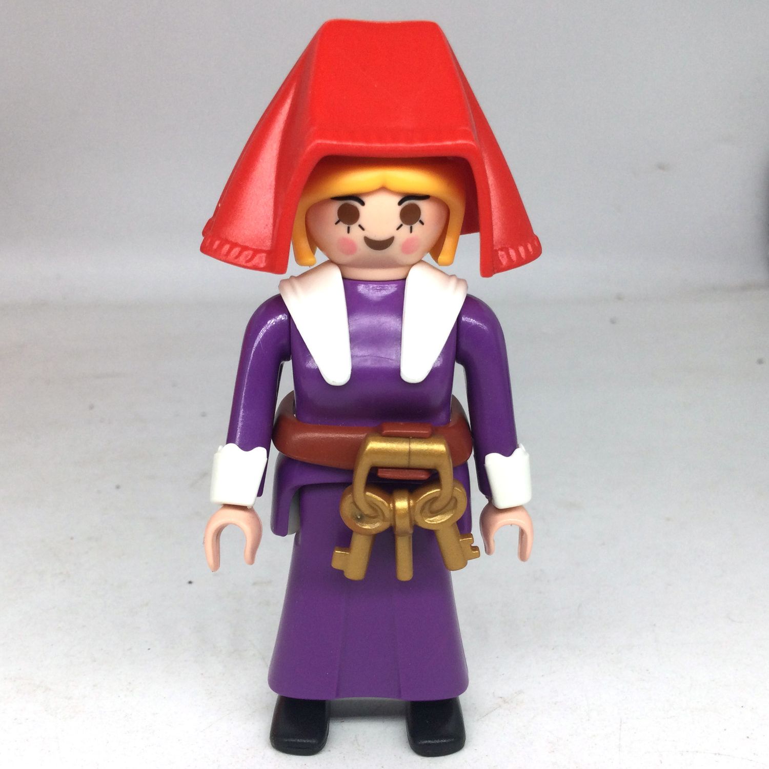 playmobil dame médiévale violette clefs
